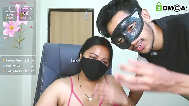 SassyWildCouple webcam