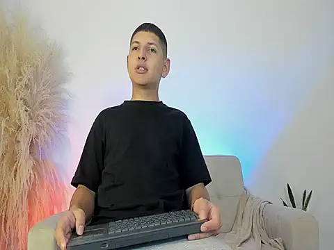 A_lejandro_08 webcam