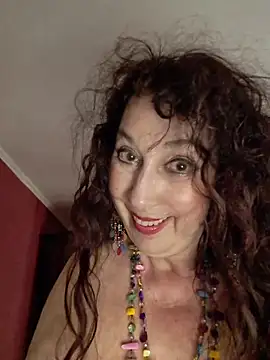 GypsyEsmeralda webcam