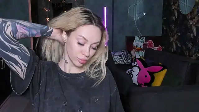 Blckmirrorr live sex cam