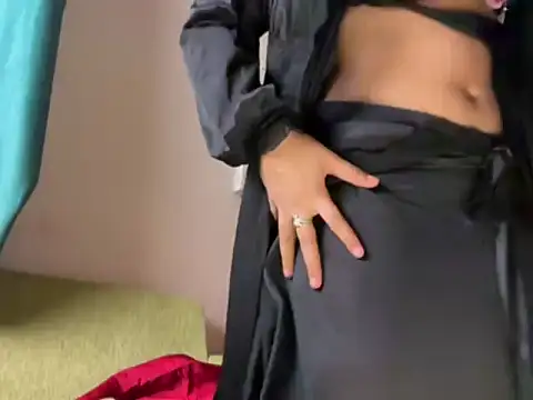 Naira_fit
