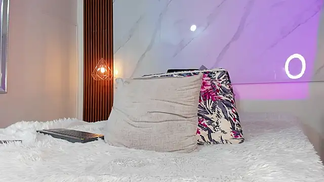 Marie_Castelzc webcam