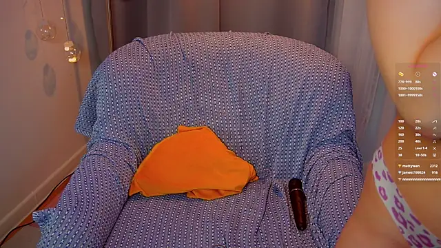 stay_with_alice webcam