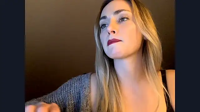 ScarlettSensitive webcam