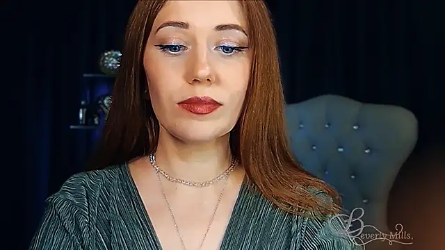 missbeverlymills - MissBeverlyMills's free webcam