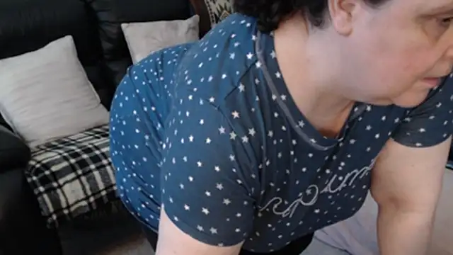 Juicy_Julie469 webcam