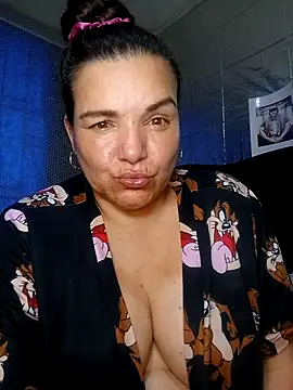 Webcam Model (Zuleyka_69)  is live.Free join now!