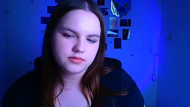 Kitty_Mia_Kitty webcam