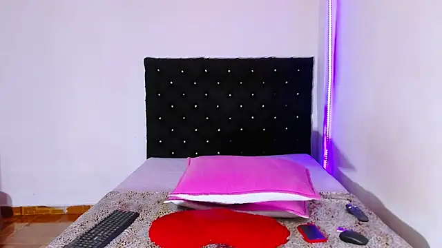 valen_colombian69 webcam