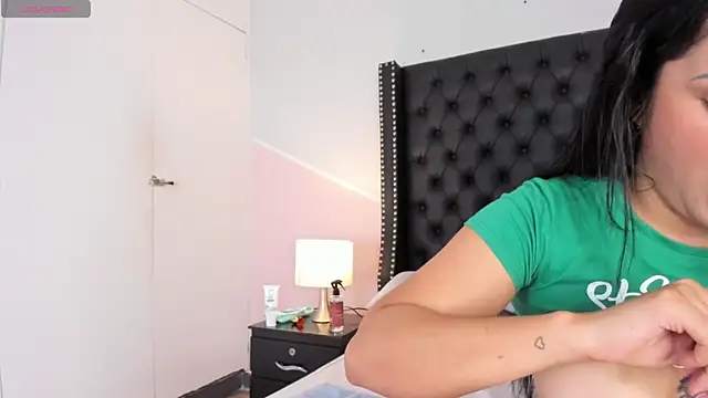 _ashley_thompson_ webcam