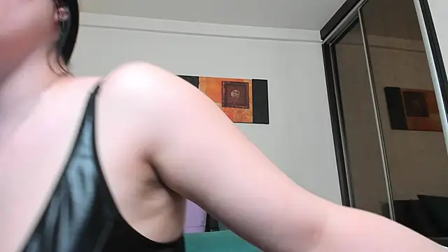 goldenlunaa - GoldenLunaa's free webcam - UK Sex Cams