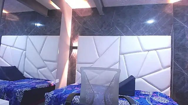 violet_angel13 - Violet_angel13's free webcam - UK Sex Cams