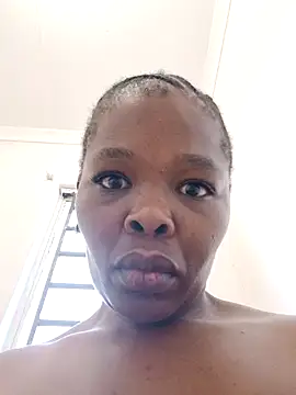 Bigboobsbooty webcam