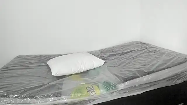 Charlotte_Melody webcam