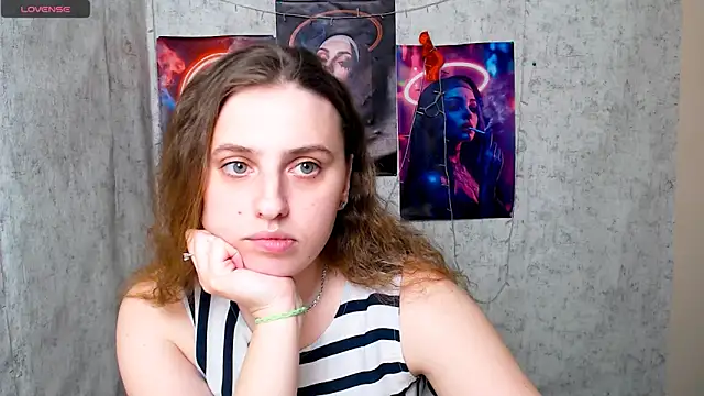 amandadimond_ - AmandaDimond_'s free webcam - UK Sex Cams