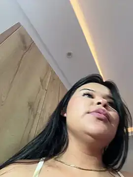 Ada_johansenn webcam