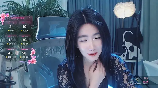 美女feifei-love在线直播