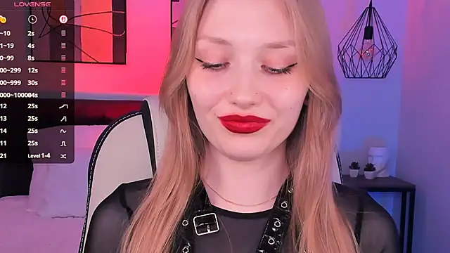 dakotamabs - DakotaMabs's free webcam - UK Sex Cams