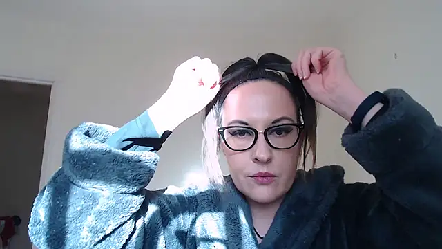 Humiliatrixxxx webcam