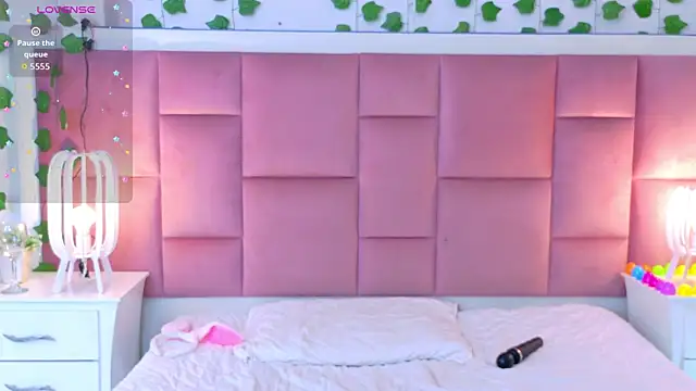 kaily_sweet1 - Kaily_sweet1's free webcam - UK Sex Cams