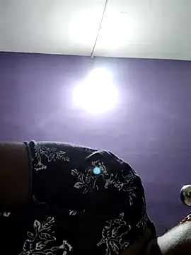 yamini1431 - Yamini1431's free webcam - UK Sex Cams