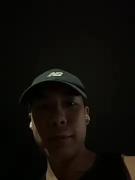 ericsex_tw - Ericsex_tw's free webcam - UK Sex Cams