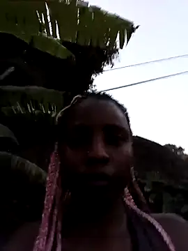 blackpearl_19 - BlackPearl_19's free webcam - UK Sex Cams