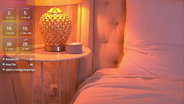 jennyblow - JennyBlow's free webcam - UK Sex Cams