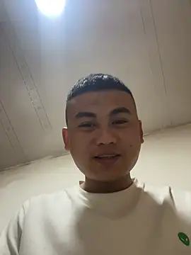 xiaocui06 - Xiaocui06's free webcam - UK Sex Cams