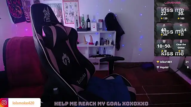 Bdsm_and_fries webcam