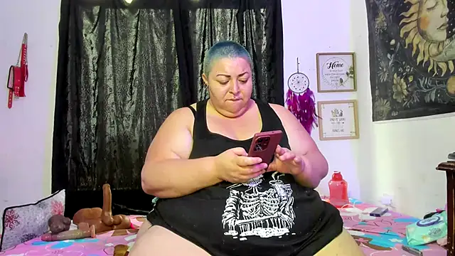 MANDY-BBW webcam