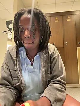 choclatepeaach webcam