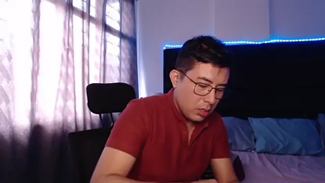 andrewmhilton_ webcam