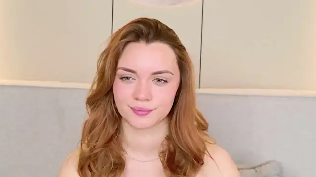 ariadna_holder - Ariadna_Holder's free webcam - UK Sex Cams