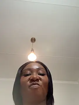 bootyliciouse21x - Bootyliciouse21X's free webcam - UK Sex Cams