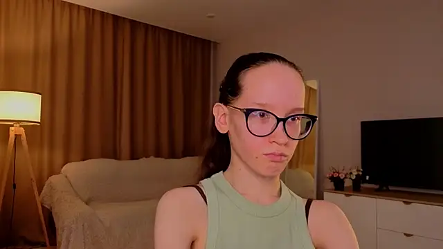 BettyBrowni live sex cam