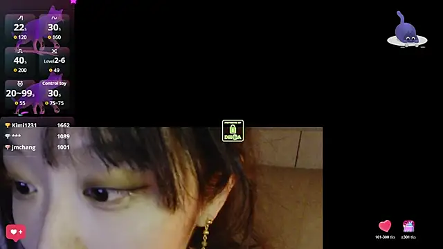 Etherealcat33's live cam