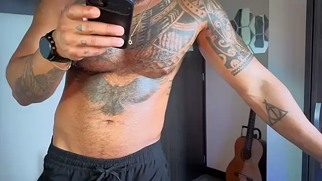 wheeler_green - Wheeler_Green's free webcam - UK Sex Cams