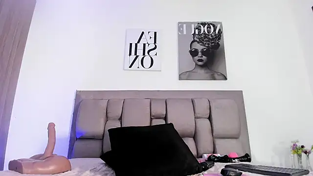 milimattel (F milf) - ride him hard + squirt