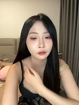 liubaobao666 (F young) - 特写菊花，小穴5分钟(目标完成开票)