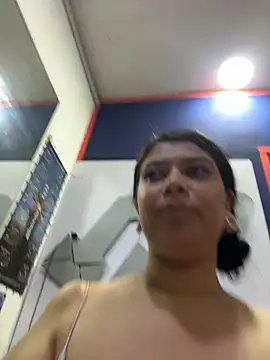 emilyjohanson live sex cam