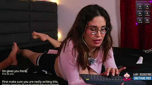 kathieandpovcock1 webcam