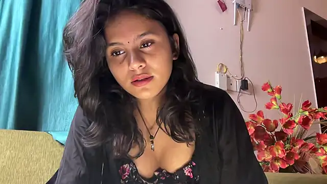 naira_fit - Naira_fit's free webcam - UK Sex Cams