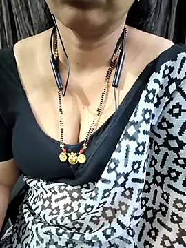 Webcam Model (bhuvana_555)  is live.Free join now!