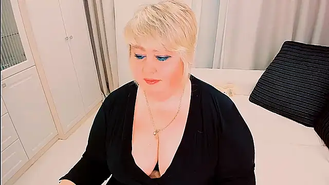 bigtitsbbw - BIGTITSBBW's free webcam - UK Sex Cams