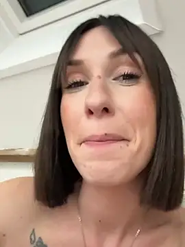 lola_tentatiion webcam