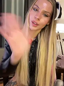 MistressMommyKate webcam