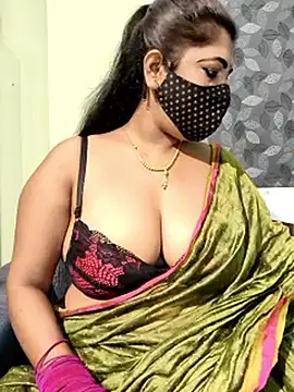 Webcam Model (Poly_bhabi)  is live.Free join now!