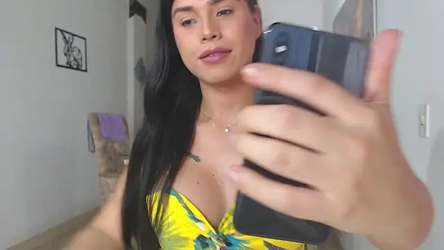 divinepleasury webcam