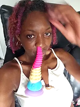 oliviaprettypussy webcam